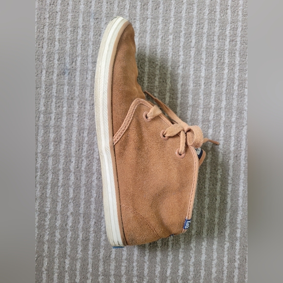 Tan High top Keds, Women's size 8.5 - Picture 2 of 10